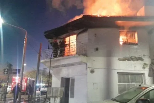 Al menos tres venezolanos miembros de una misma familia murieron en un incendio en Argentina