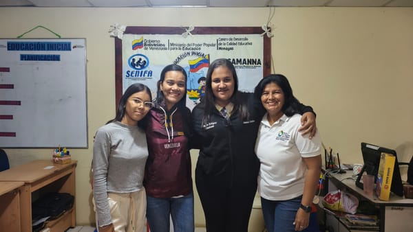 Estudiantes de Monagas son reconocidas con viaje a Rusia por su rendimiento académico