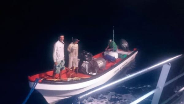 Hallaron cuerpo de pescador desaparecido en Falcón: su lancha se partió a la mitad