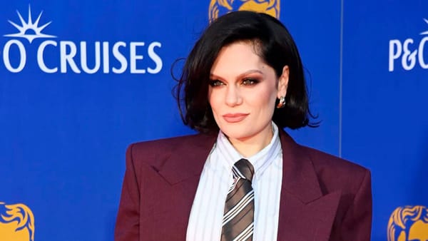 La cantante Jessie J fue diagnosticada con cáncer de mama