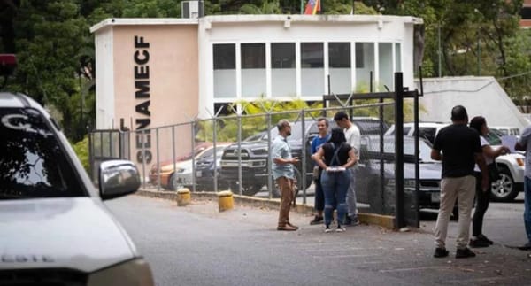 Mujer fue asesinada de un disparo en la cabeza en plena vía pública de Caracas