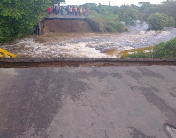 Inundaciones provocaron colapso del puente «El Muerto» en Apure: una comunidad quedó incomunicada