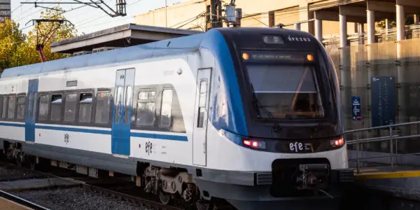 Venezolano perdió ambas piernas tras ser arrollado por un tren en Chile
