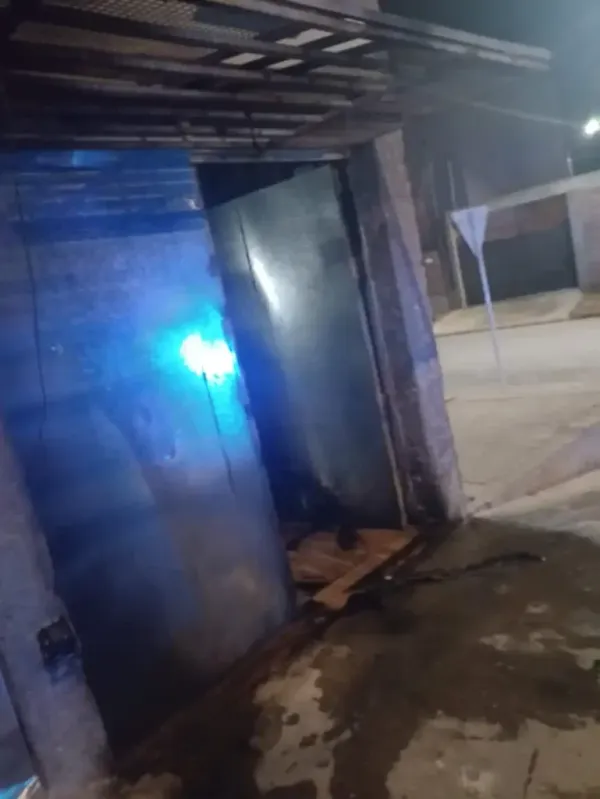 Pareja venezolana en Argentina denunció que desconocidos intentaron quemar su negocio