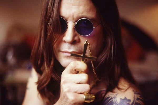 Falleció Ozzy Ousborne, leyenda del rock y precursor del heavy metal, a los 76 años