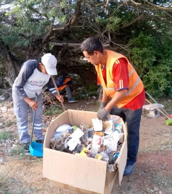 NUEVA ESPARTA | Empresa realizó jornada de limpieza y recolección en Playa La Caracola