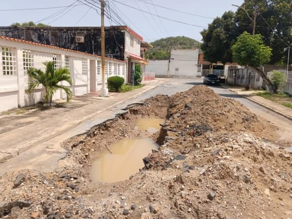 ANZOÁTEGUI | Habitantes de la Urb. Guaraguao denunciaron daños en la vialidad tras reparación de tubería