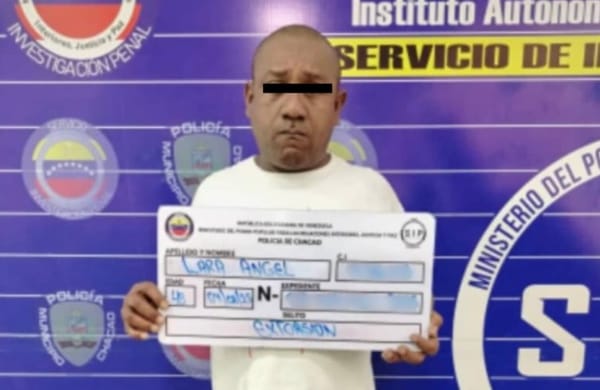 Hombre se hacía pasar por funcionario de la alcaldía de Chacao para extorsionar negocios