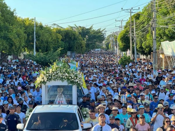 NUEVA ESPARTA | III Gran Caminata en honor a la Virgen del Valle reunió a más de 50 mil peregrinos