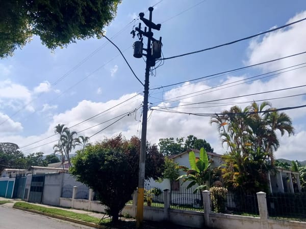 ANZOÁTEGUI | Habitantes de la Urb. Gulf llevan más de una semana sin energía 220v