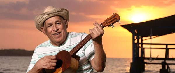 Gualberto Ibarreto fue homenajeado con una estatua de 5,20 metros en El Pilar