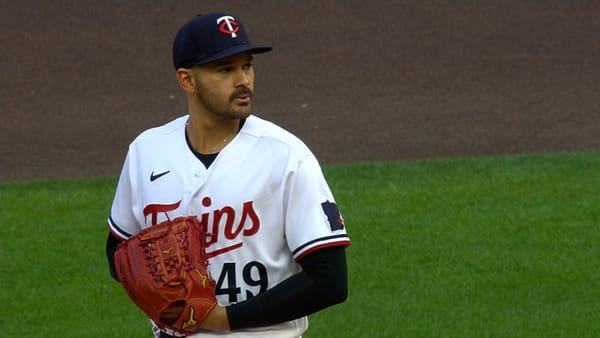 Venezolano Pablo López fue nominado al Premio Roberto Clemente