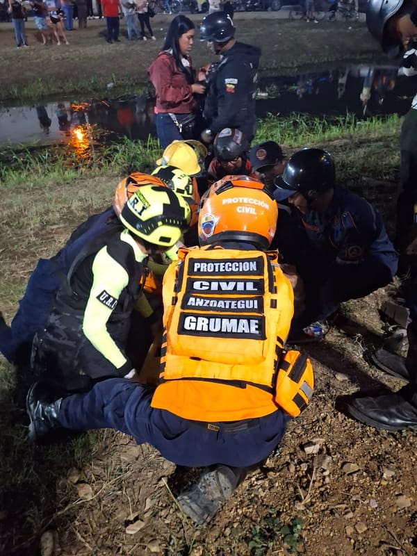 Colisión entre una camioneta y un autobús dejó un fallecido y varios heridos en Barcelona