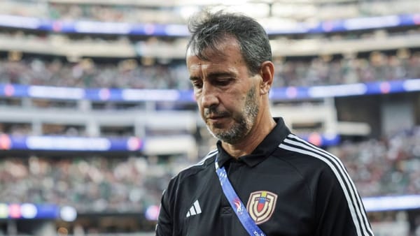 Oficial: Fernando «Bocha» Batista ya no seguirá al mando de la Vinotinto