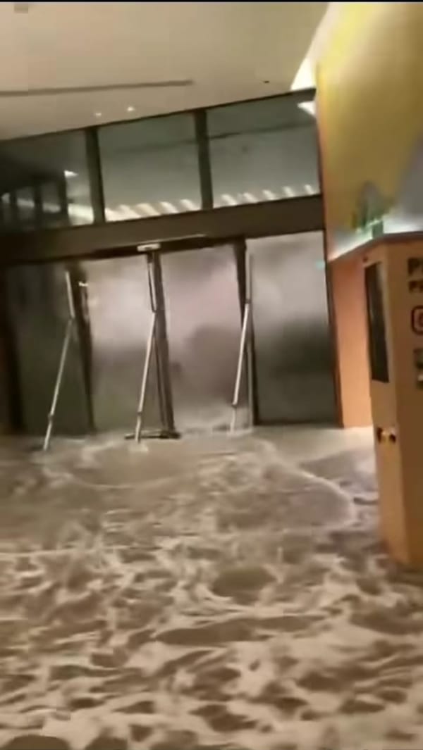 Súper Tifón Ragasa causó inundaciones y daños en un hotel de Hong Kong