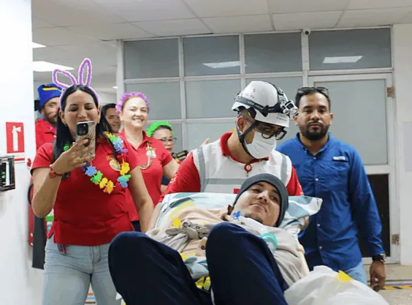 Venezolano fue dado de alta en Ecuador tras pasar tres años en cuidados intensivos