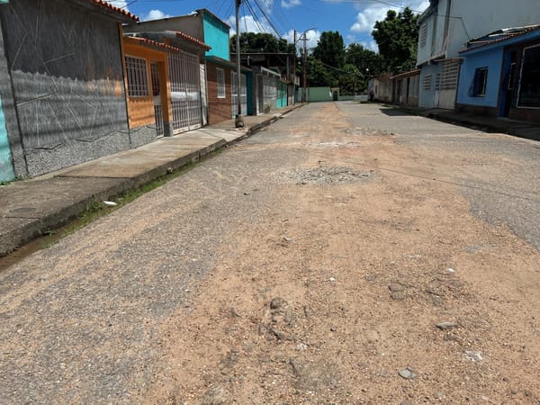 MONAGAS | Vecinos de la calle 6D de Las Cocuizas exigieron plan de bacheo para la vialidad
