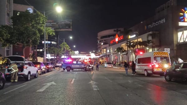 Explosión de vehículo en Guayaquil deja un muerto y dos heridos