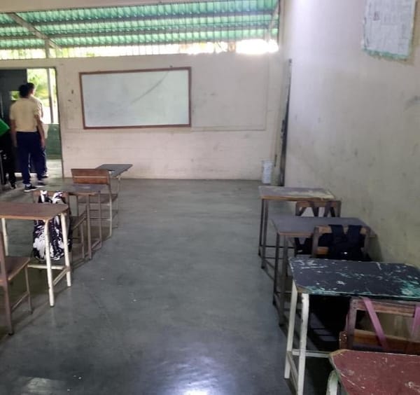 MONAGAS | Padres denunciaron grave deterioro del Liceo Manuel Plácido Maneiro en Jusepín