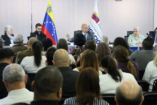 Ministerio de Educación inició debate sobre el impacto de las tareas escolares