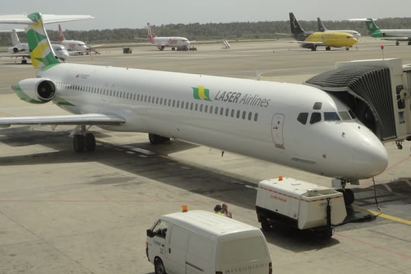 Aerolíneas mantendrán vuelos en Venezuela pese a alerta de Estados Unidos