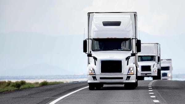 Circulación de carga pesada estará restringida durante el asueto de Año Nuevo