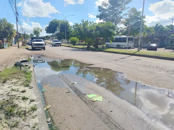 MONAGAS | Conductores de Maturín exigieron reparación de la avenida José Antonio Páez