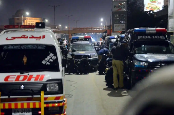 Ataque con artefacto explosivo dejó siete muertos en Pakistán