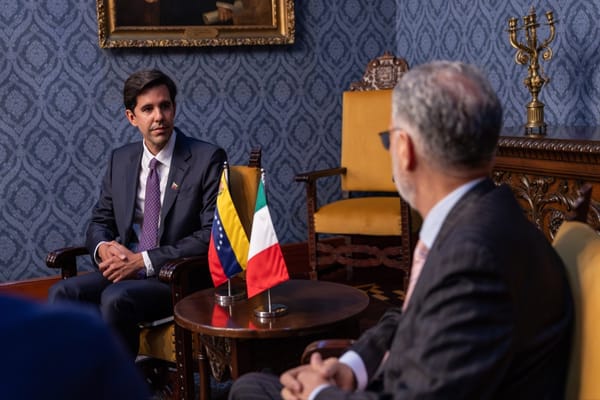 Venezuela e Italia acordaron elevar sus relaciones diplomáticas al nivel de embajadas