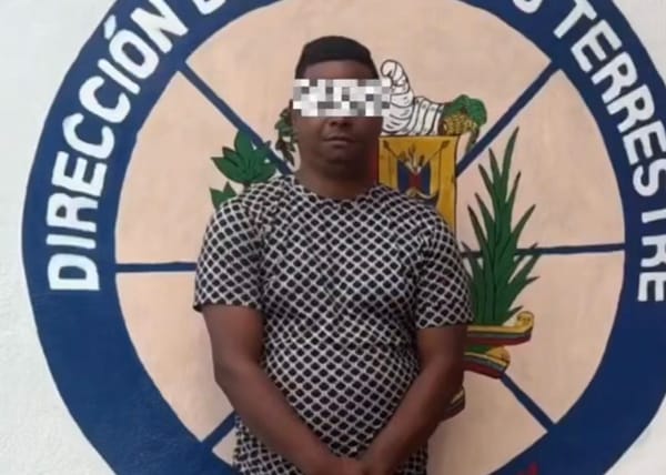 Suspendieron a un conductor en Aragua por obligar a una niña a bajarse del autobús