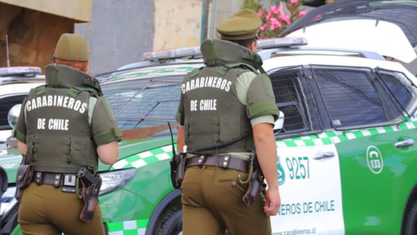 Venezolano es buscado por atacar a su pareja con una pistola de balines en Chile