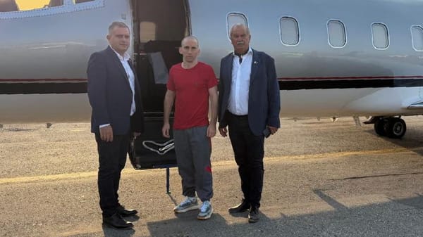 Gendarme argentino Nahuel Gallo se reencontró con su familia tras ser detenido en Venezuela