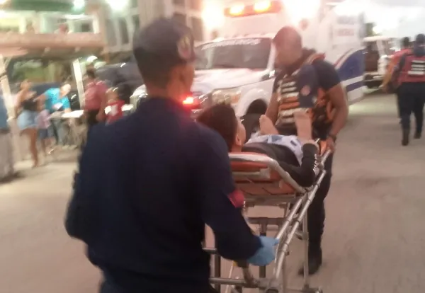 Siete personas resultaron heridas por volcamiento de dos lanchas en costas de Falcón