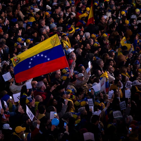 España anunció regularización extraordinaria para venezolanos tras cese del permiso humanitario