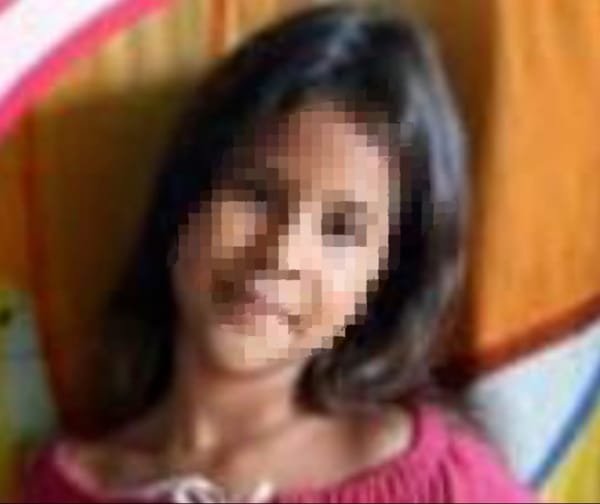 Árbol cayó sobre una moto y causó la muerte de una niña y su tío en Barinas