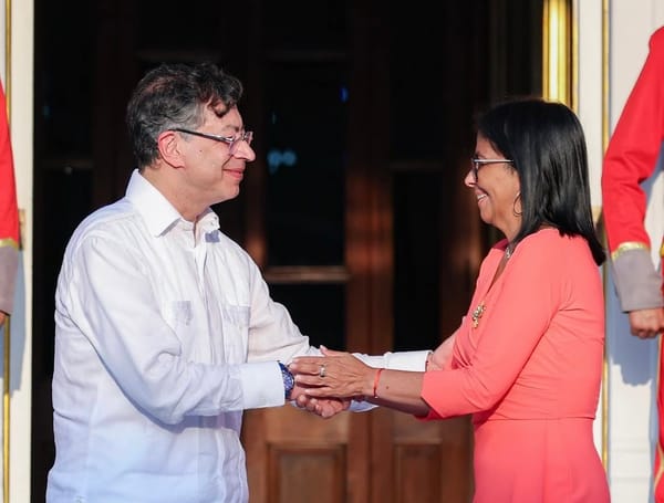 Venezuela y Colombia firmaron un acuerdo para restablecer la conexión de energía eléctrica