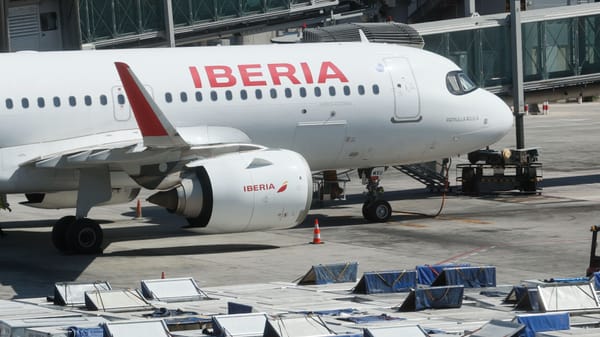 Primer vuelo de Iberia llegó a Venezuela tras cuatro meses de suspensión