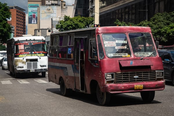 Sector transporte reportó aumento de entre 30 y 40% en unidades paralizadas