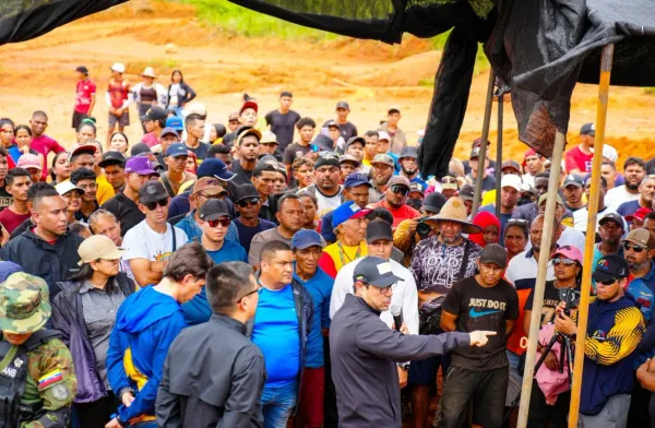 Gobierno creará oficina para atender a mineros afectados por operativo militar en Bolívar