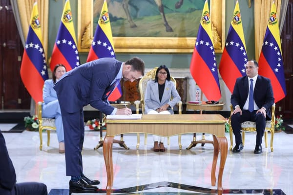 Venezuela otorgó licencia a Shell para la explotación del campo de gas Loran