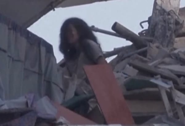 Atrapados entre los escombros: sobrevivientes piden ayuda tras los terremotos en Venezuela