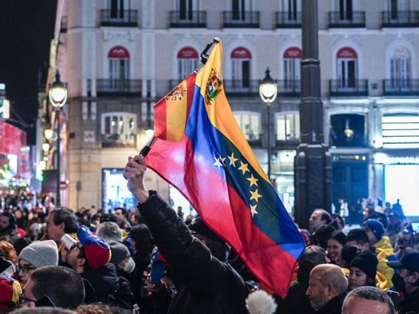 España dejará de otorgar y renovar residencia temporal humanitaria a venezolanos