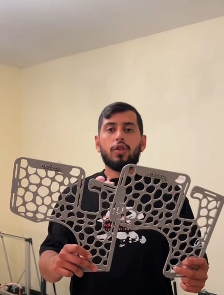 Emprendedores lanzaron campaña para crear férulas para heridos por terremotos en Venezuela