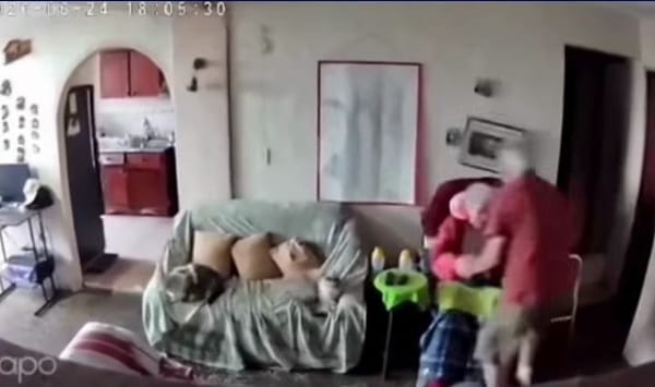 «Amor, no te vayas»: pareja de adultos mayores sobrevivió al doblete sísmico en Venezuela