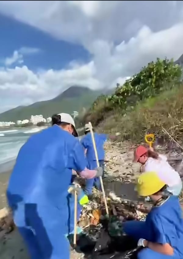 Voluntarios solicitaron donativos para continuar con jornadas de limpieza en La Guaira