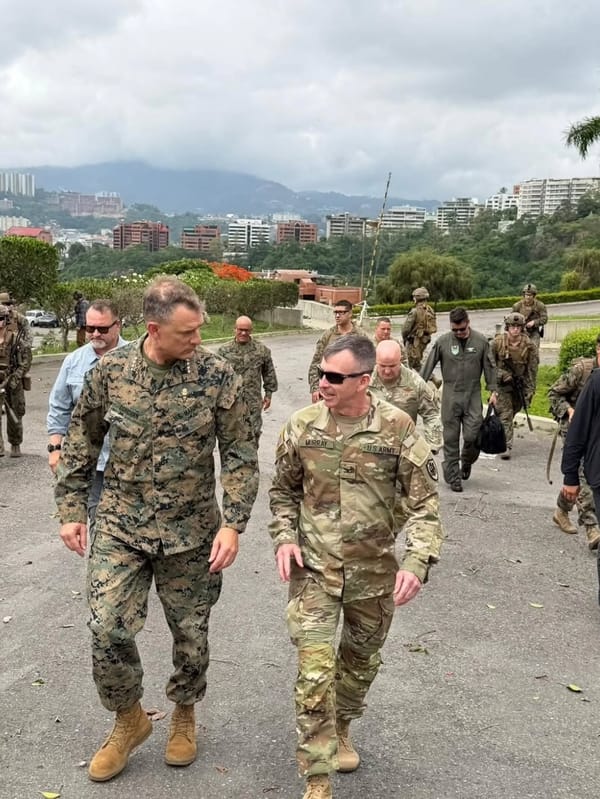 EE. UU. mantendrá unos 2.000 militares en Venezuela hasta culminar la misión humanitaria
