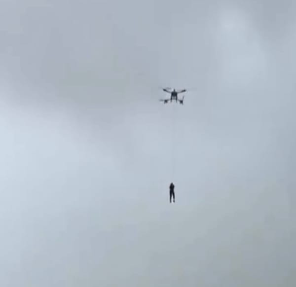 China utilizó drones para rescatar a personas atrapadas por las inundaciones