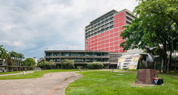 Unesco inspeccionó la UCV tras los daños causados por los terremotos del 24 de junio