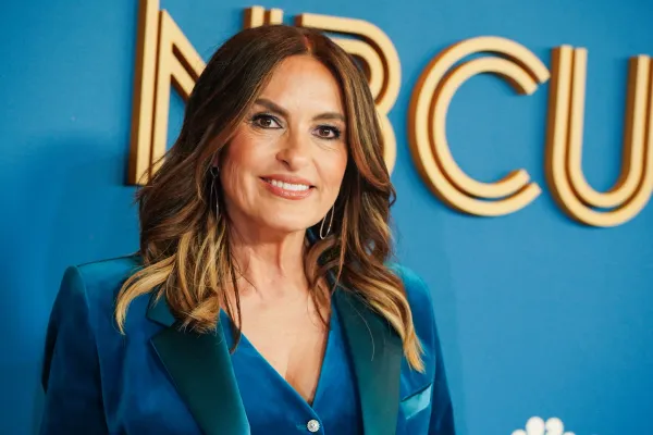 Mariska Hargitay será la primera mujer en presentar los Premios Emmy en 15 años
