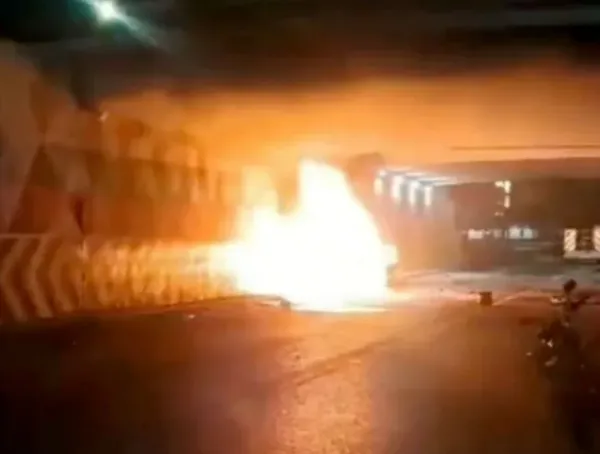 Dos personas murieron calcinadas por accidente de tránsito en autopista de Maracay